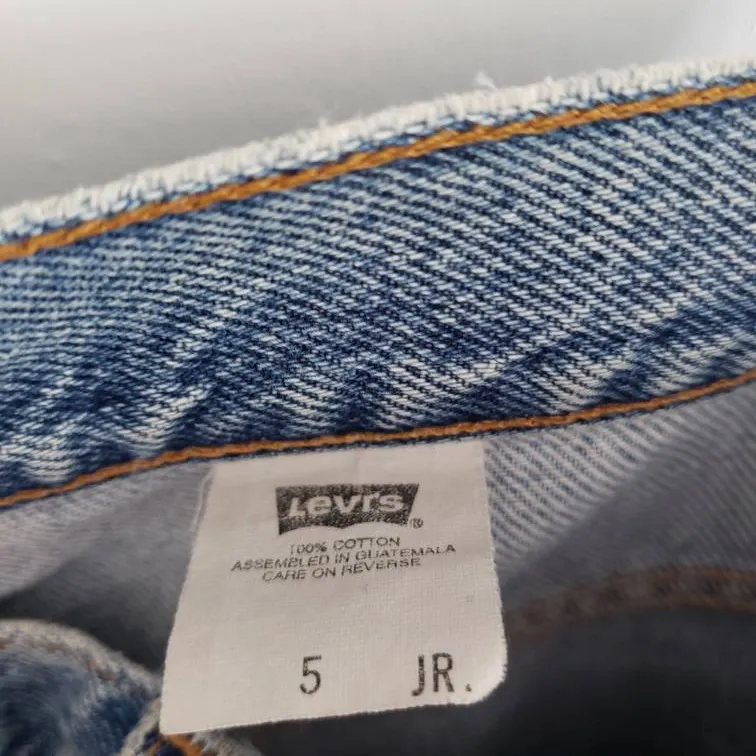 XS/S Vintage Levi's Jean (Short) Shorts photo 3