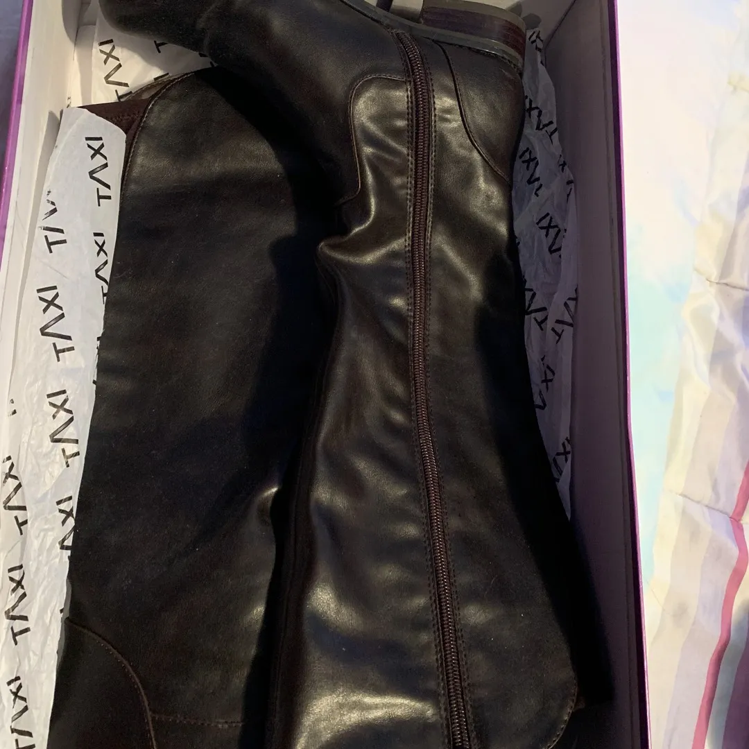 Leather Boots photo 1