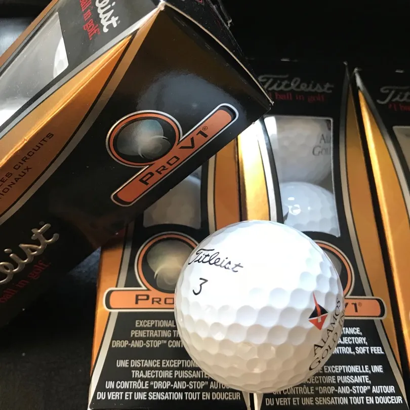 Titleist Pro V1 Golf Balls 12-pack photo 1
