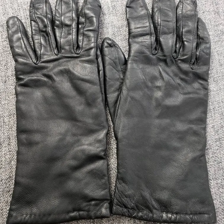 GUC Black Leather Gloves photo 1