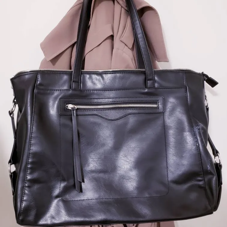 Black Leather Bag photo 3