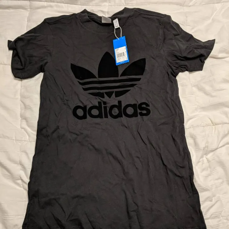 XS Adidas Dark Grey T-shirt With Logo photo 1