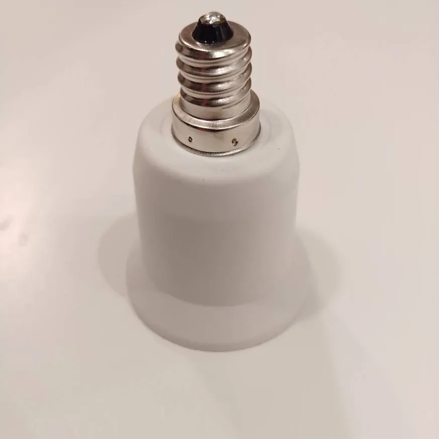Light Bulb Adapters: candelabra & GU24 to E26/E27 (regular bu... photo 1
