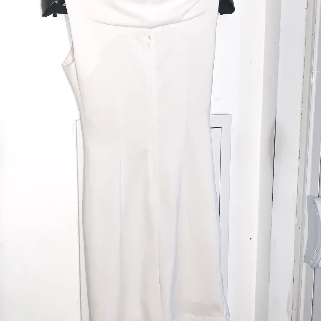 White Mini Dress For Sale. Size Small. photo 3