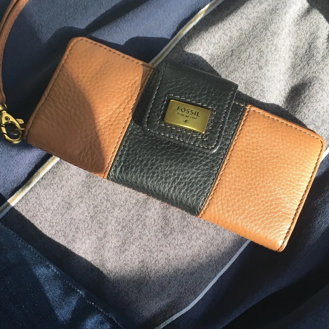 Fossil Wallet photo 1
