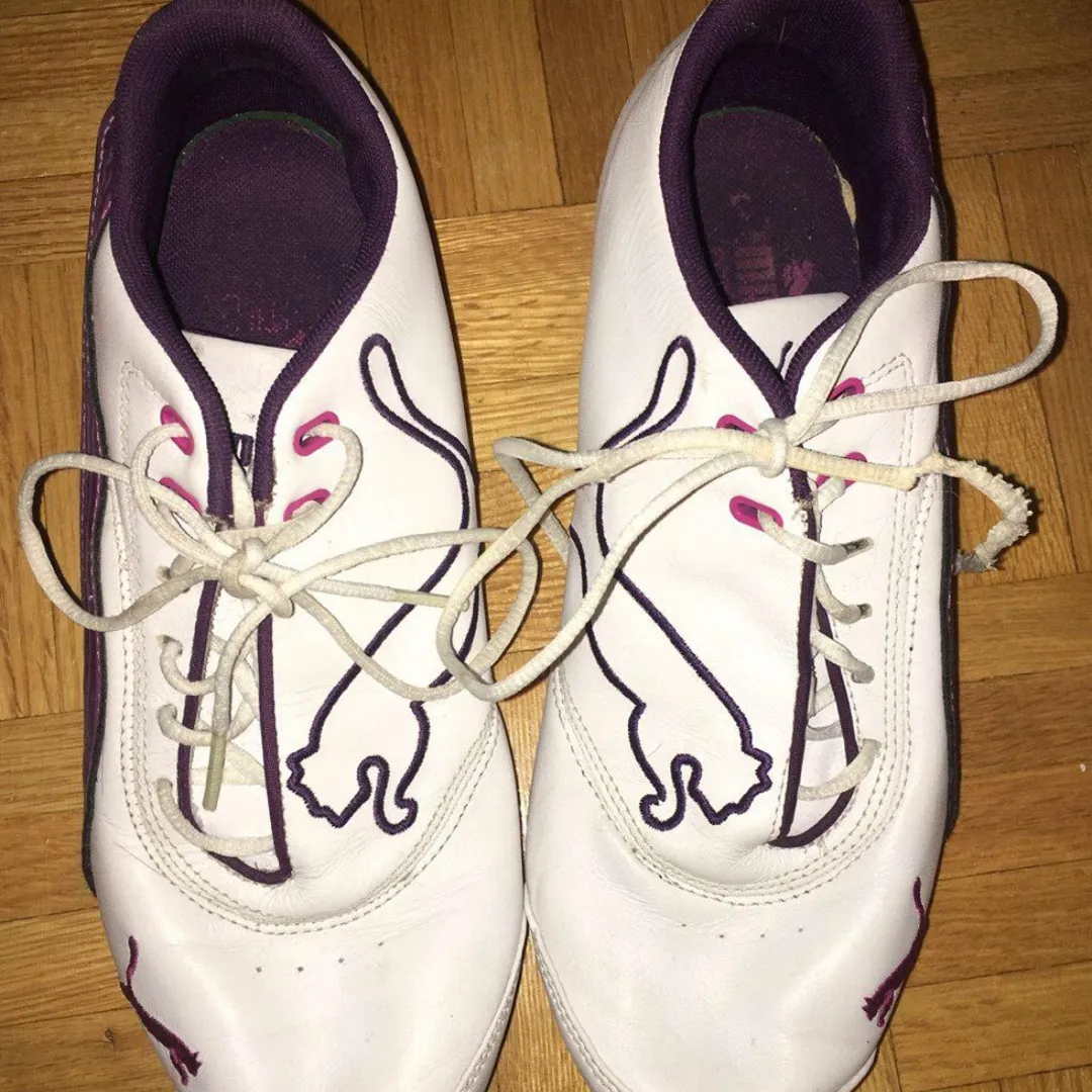 Puma Athletic Shoes Size 9 photo 1