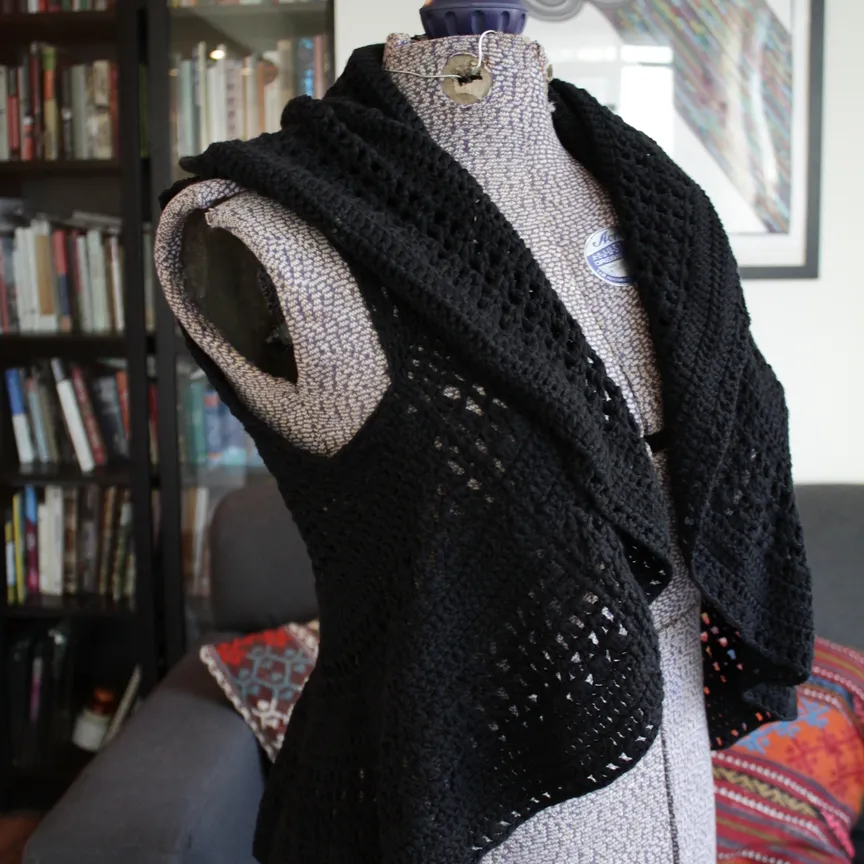 Tristan Crocheted Vest - S/XS photo 1