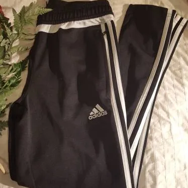 classic Adidas pants / sweatpants female M photo 1