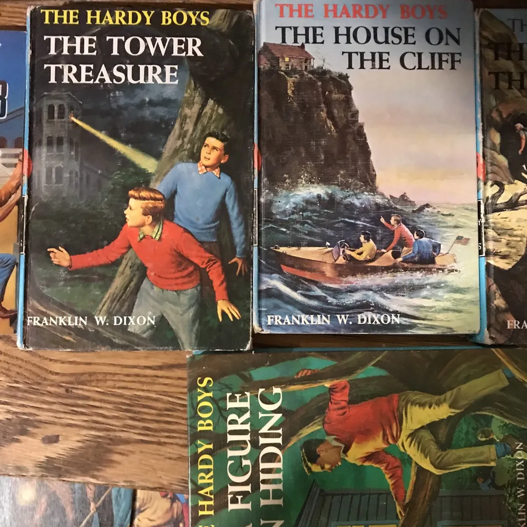 Hardy Boys Collection - 18 Books - Good Condition photo 4