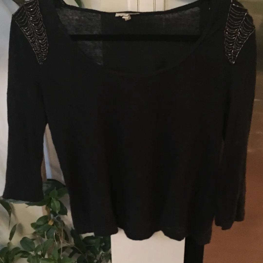 Joie Small Balck Shirt With Beads photo 1