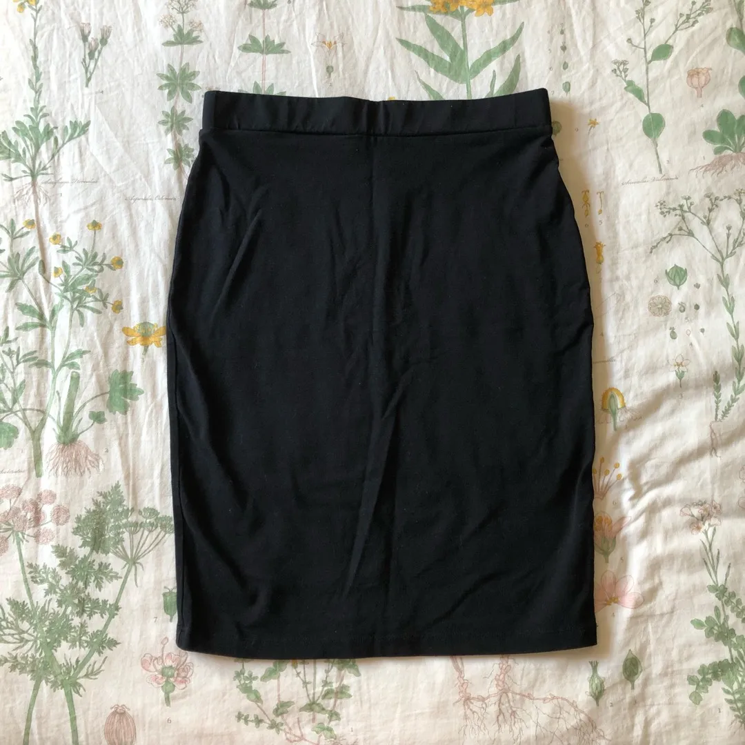 Black Pencil Skirt photo 1
