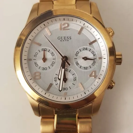 Rose Gold Guess Watch photo 3