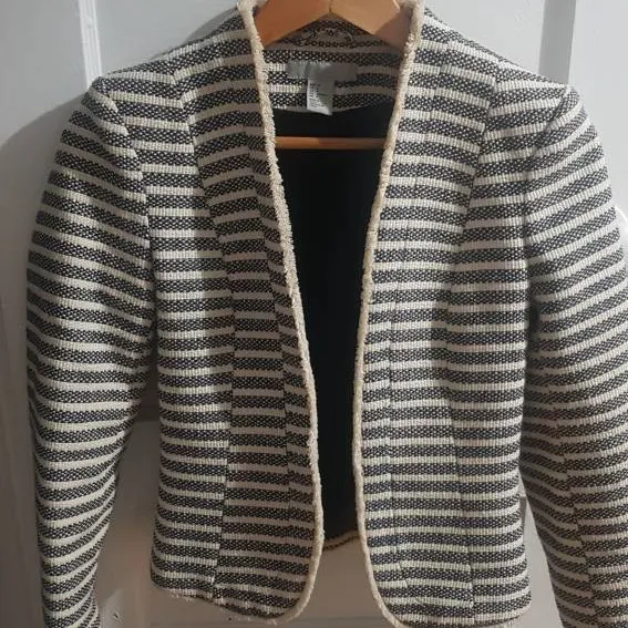 Size small Blazer From H&M photo 1