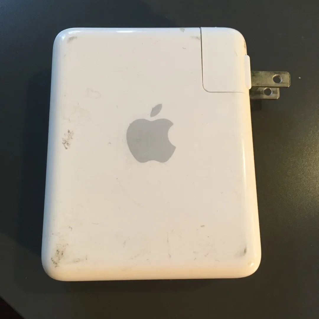 Apple Airport Express photo 1