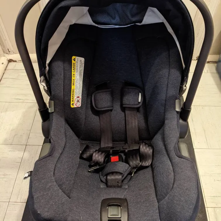 NUNA Infant Car Seat photo 1