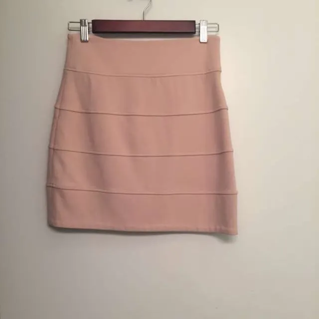 Aritzia 'Talula' Skirt photo 1