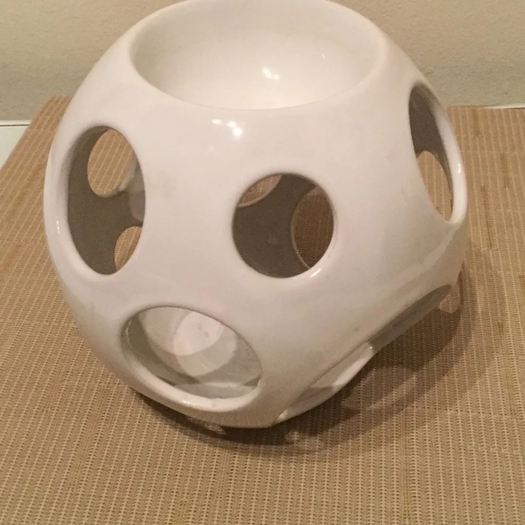 Porcelain Tea light Diffuser photo 1