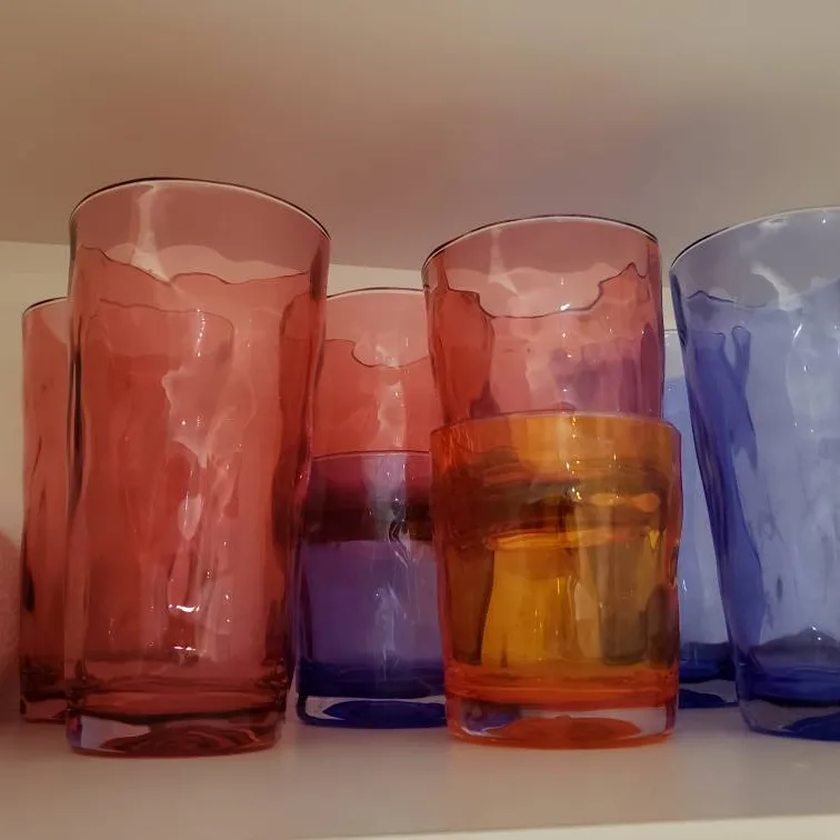 Set of Colourful Cups photo 1