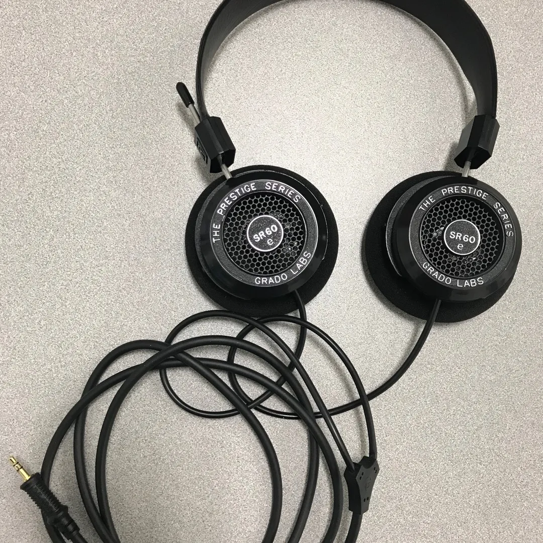 GRADO SR60e Headphones photo 1