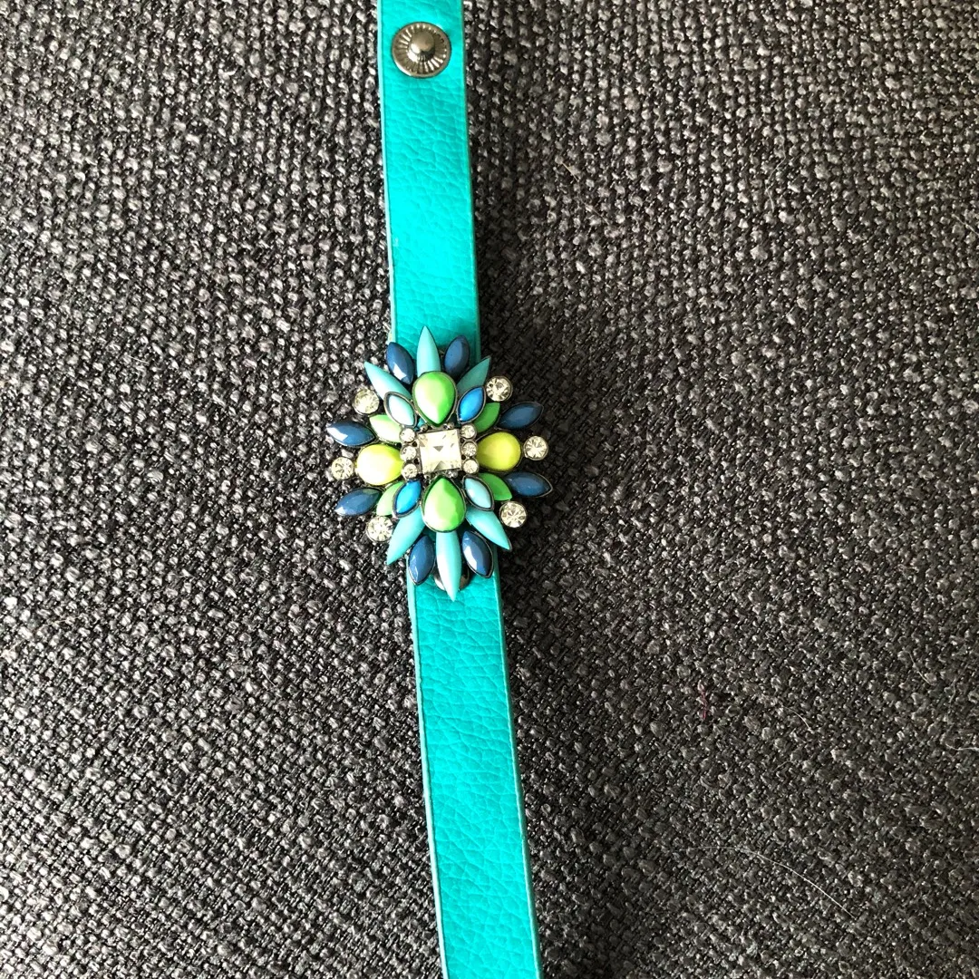 Blue And Green Beaded Bracelet photo 3