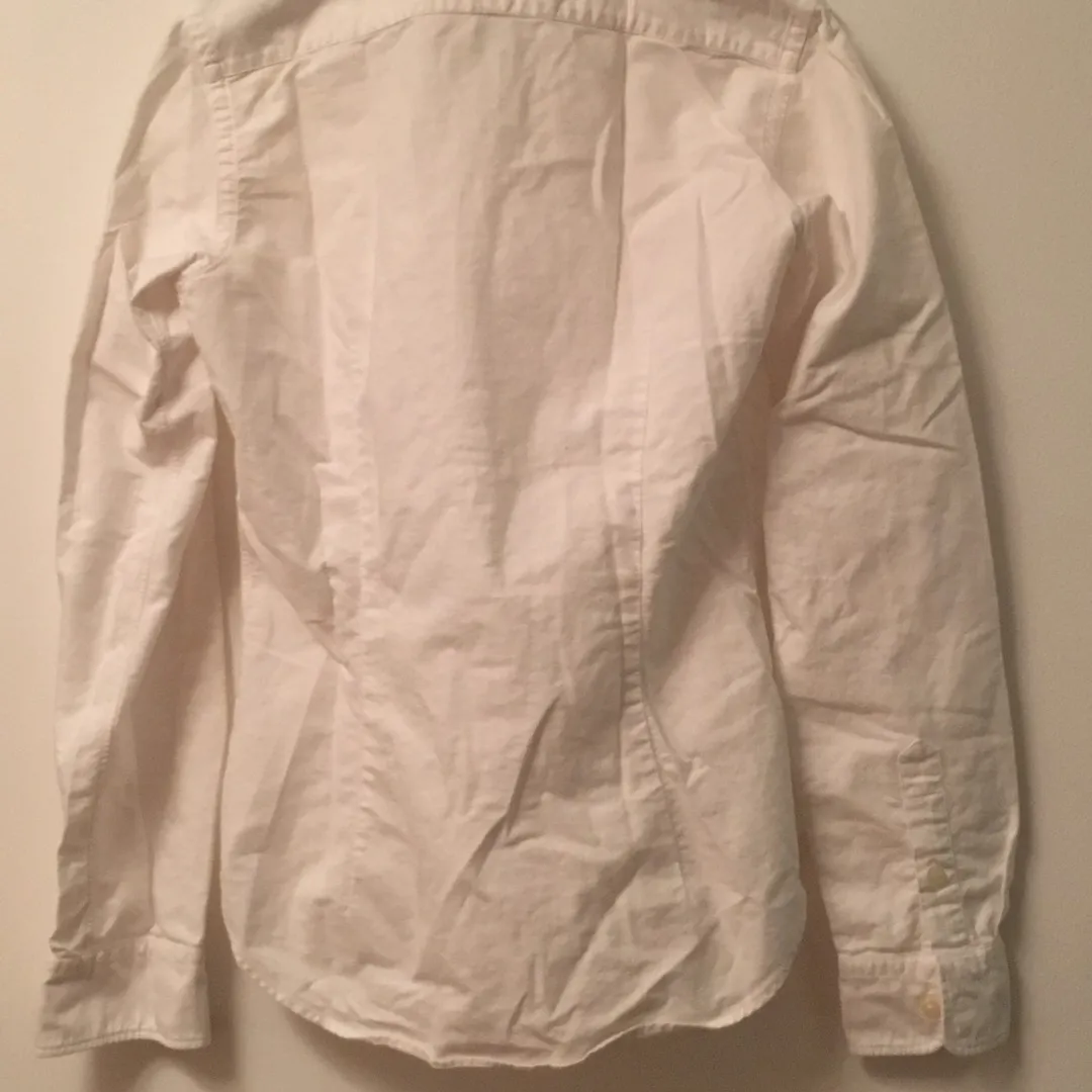 Women’s Size 6 - Ralph Lauren - White Cotton Button Up photo 4