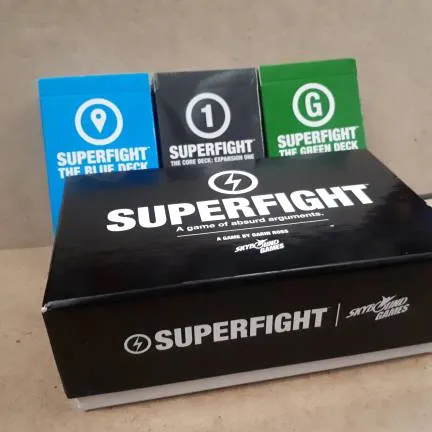 Superfight + 3 Expansion packs! photo 1