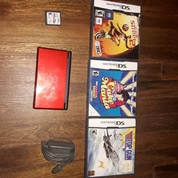 Nintendo DS Lite with games photo 1