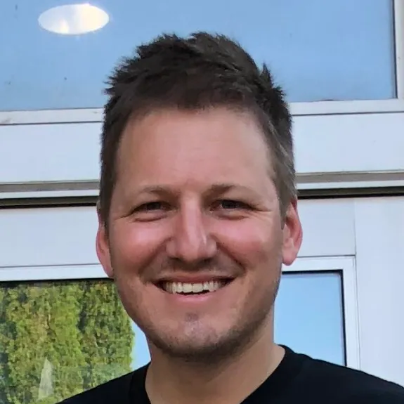 Profile picture of Scott J.
