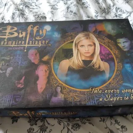 Vintage 1997 Buffy The Vampire Slayer Board Game photo 1