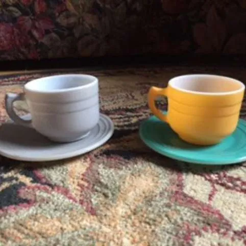 Tiny Vintage 50s/60s Espresso Cups photo 1