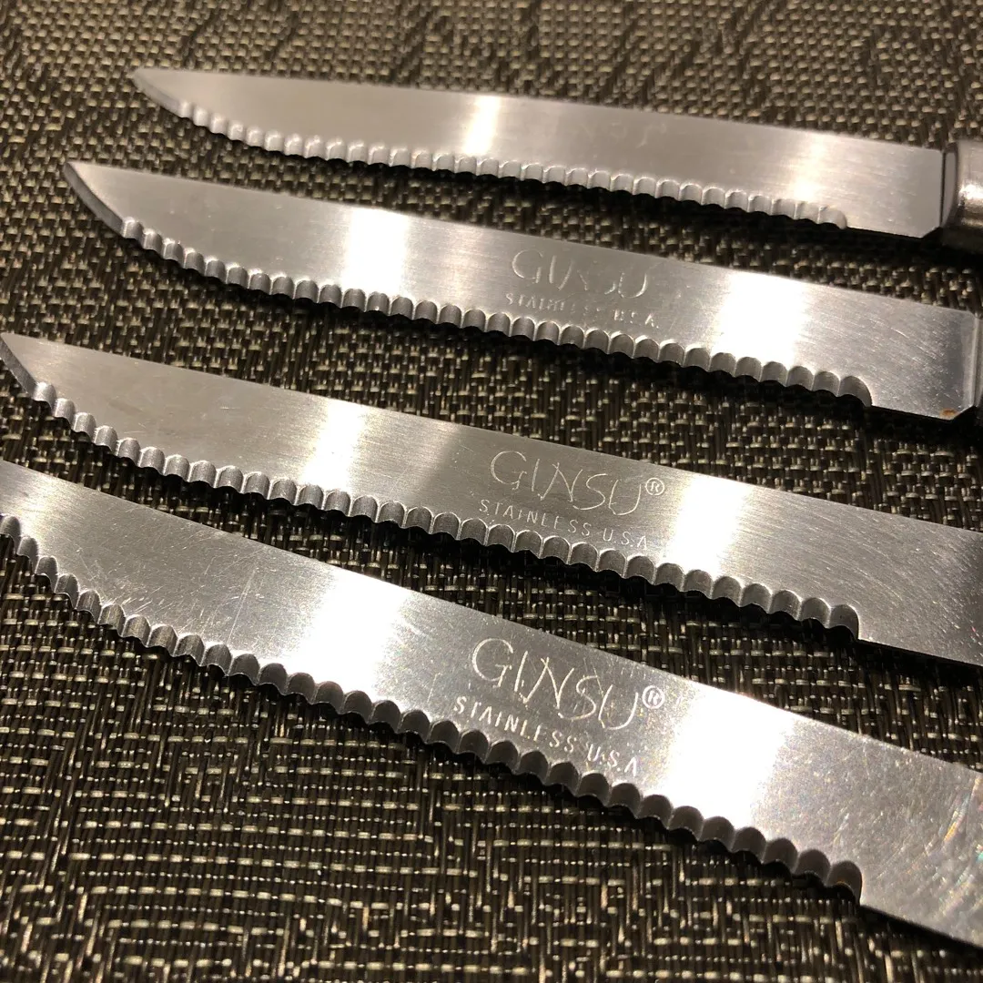 4 Knives photo 3