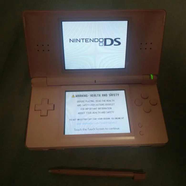 Nintendo DS Lite Pink photo 1