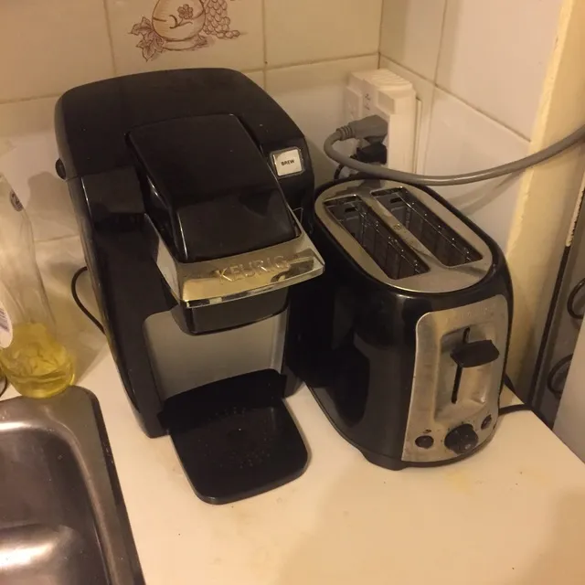 Small Keurig Coffee Maker photo 1
