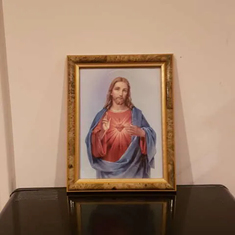 Framed Jesus Picture photo 1
