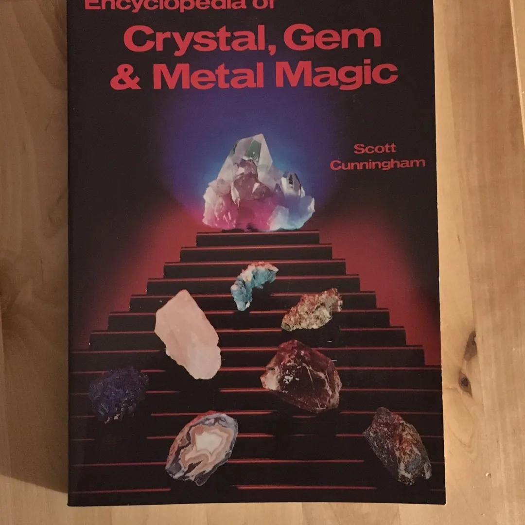 Cunningham’s Crystal, Gem & Metal Magic photo 1