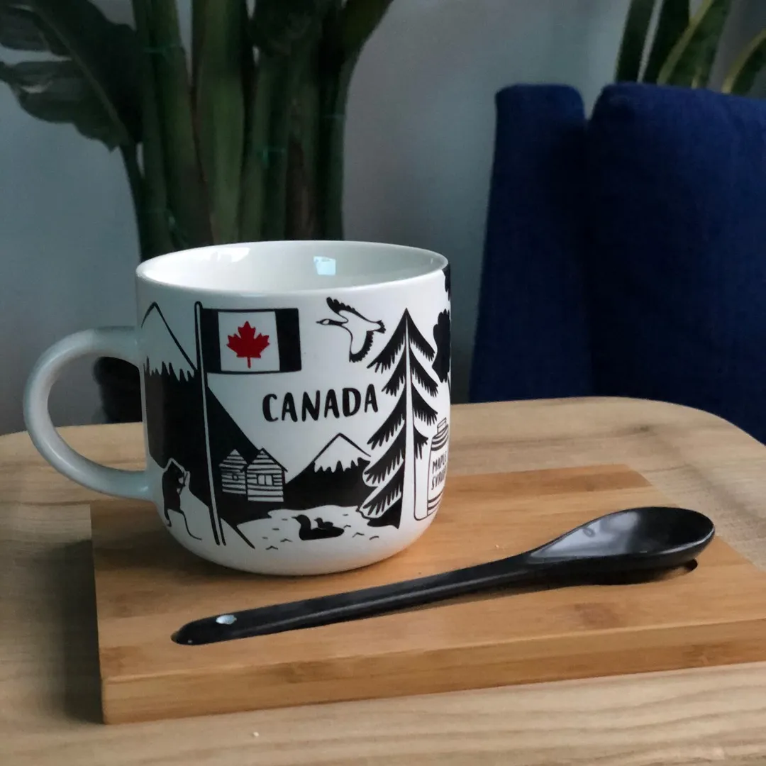 Indigo Canada Mug Set photo 1