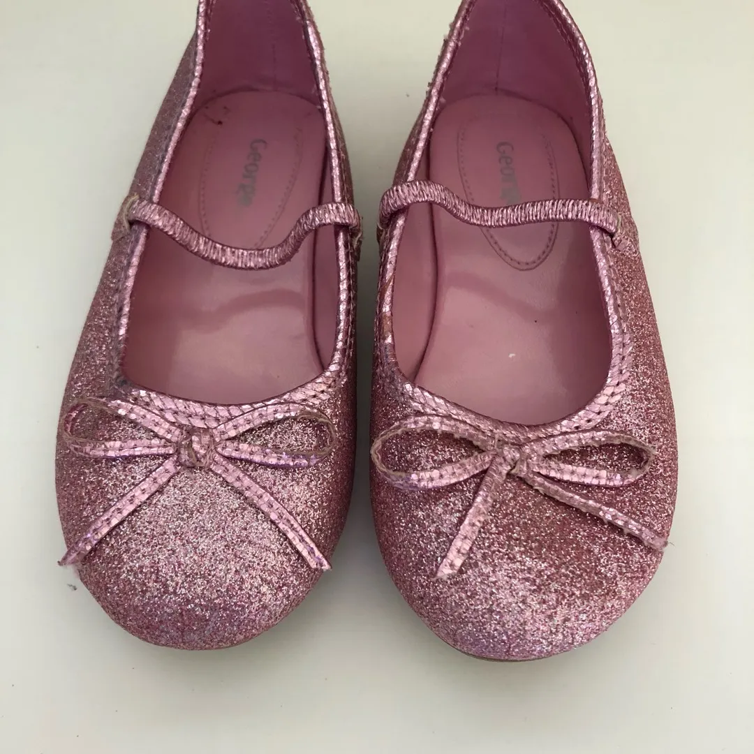 Sparkly Pink Girls Shoes Size 9 photo 6