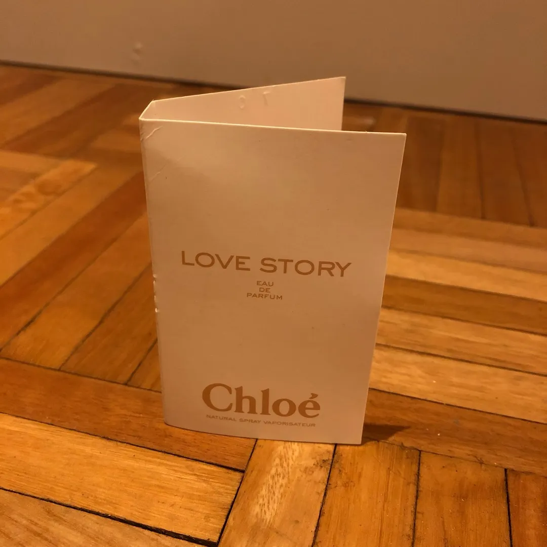 FREE Chloe Love Story Sample photo 1