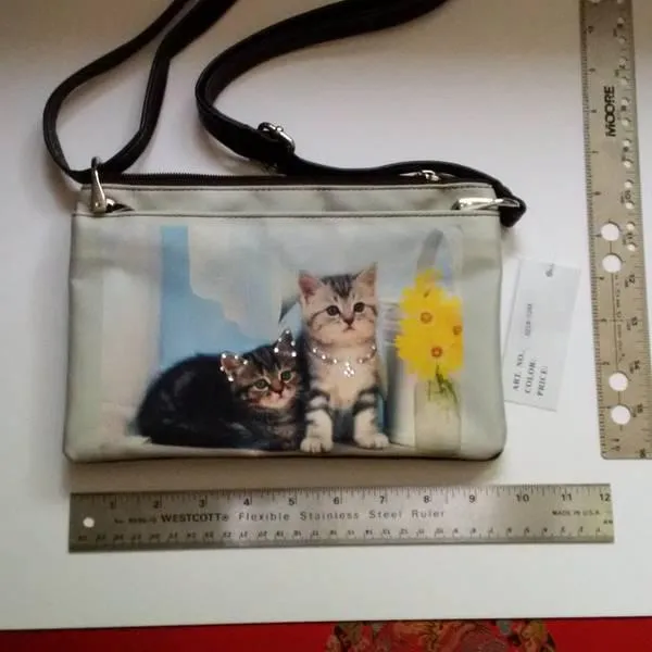 Cats pattern shoulder bag for 650 btz or 2 tokens - BNWT photo 1