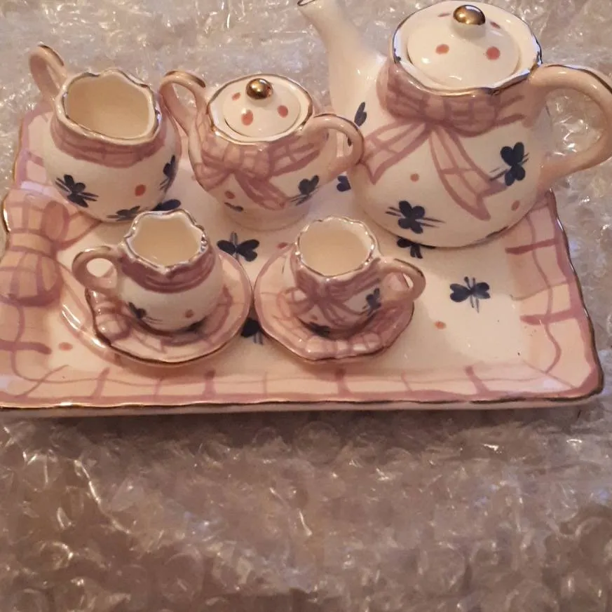 Miniature Tea Set photo 1