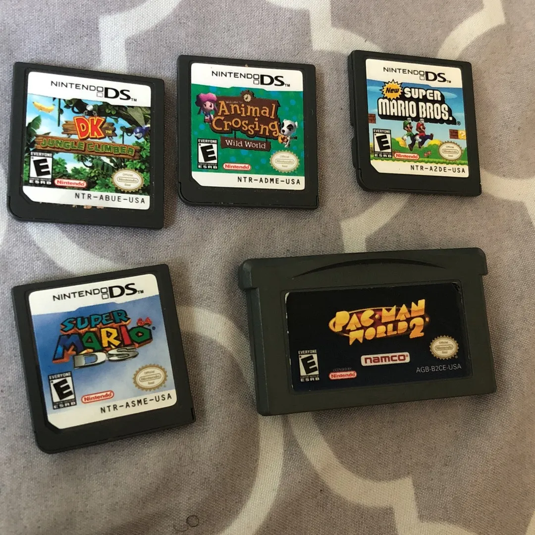 NDS and GBA games photo 1