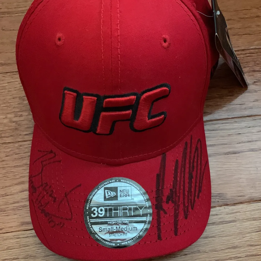 UFC Hat photo 3