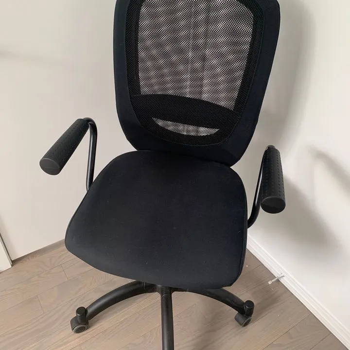 IKEA Vilgot / Nominell Swivel Office Chair with Armrests, Black photo 4