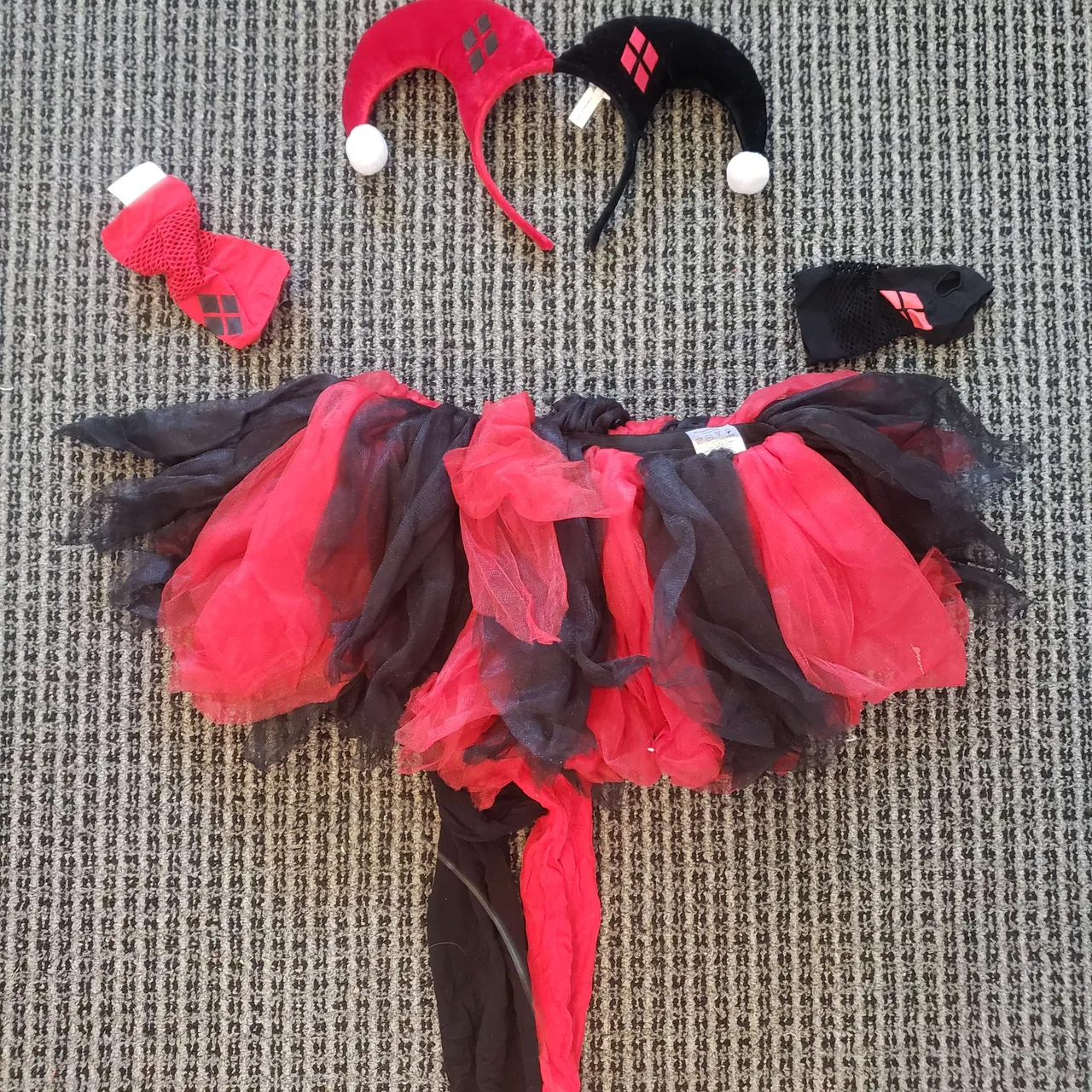 Full harley Quinn Halloween outfit photo 1