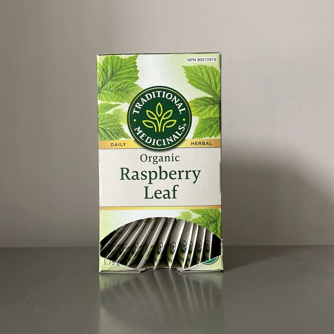 Organic Raspberry Leaf Tea photo 1
