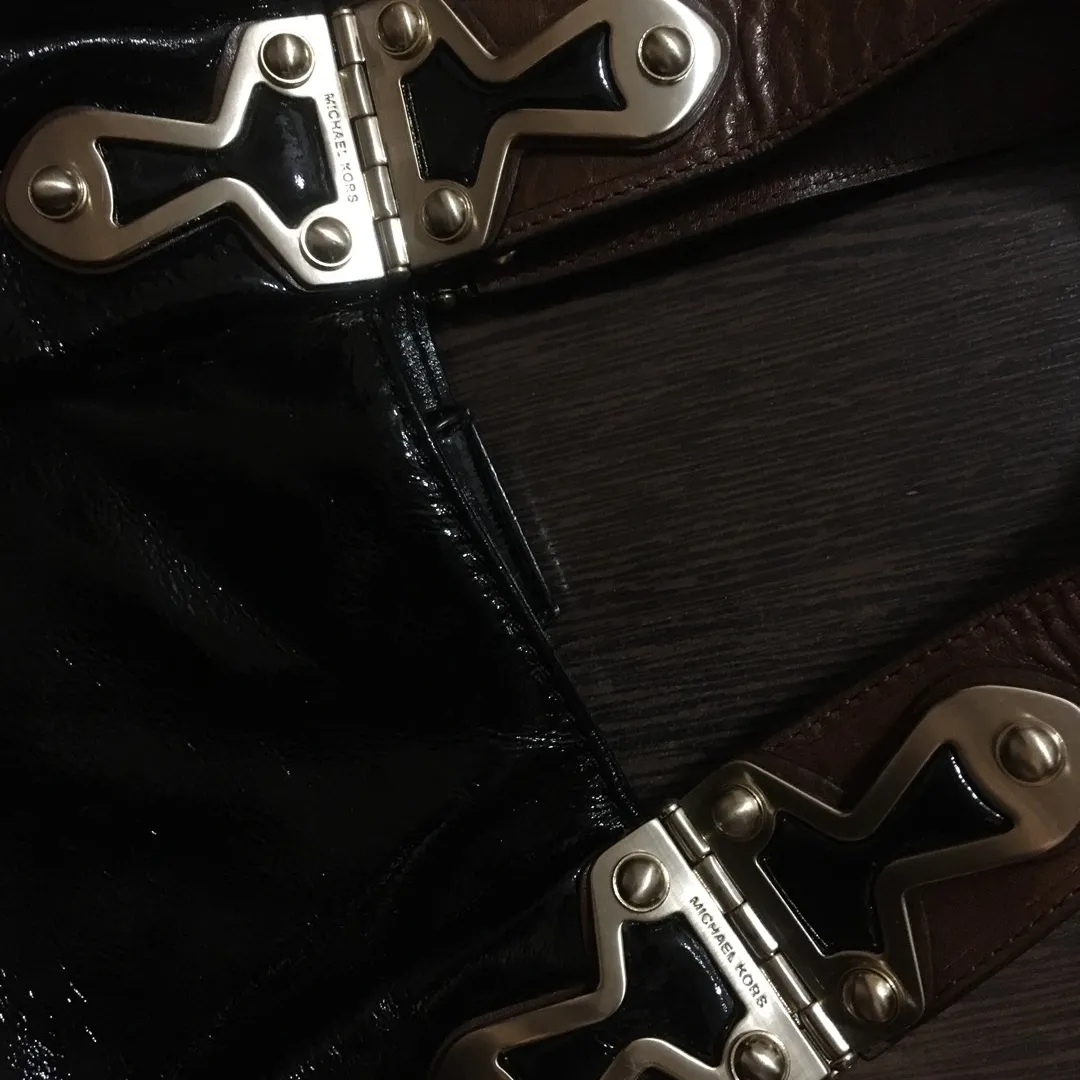 Michael Kors Leather Purse photo 6