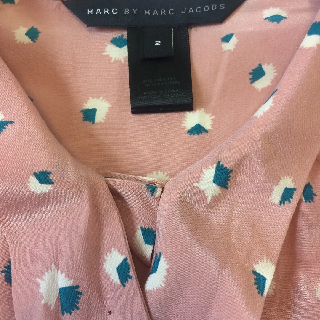 Marc By Marc Jacobs Silk Size 2 Blouse photo 3