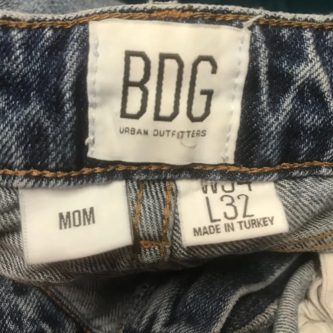 BDG Urban Outfitters Mom Jeans photo 1