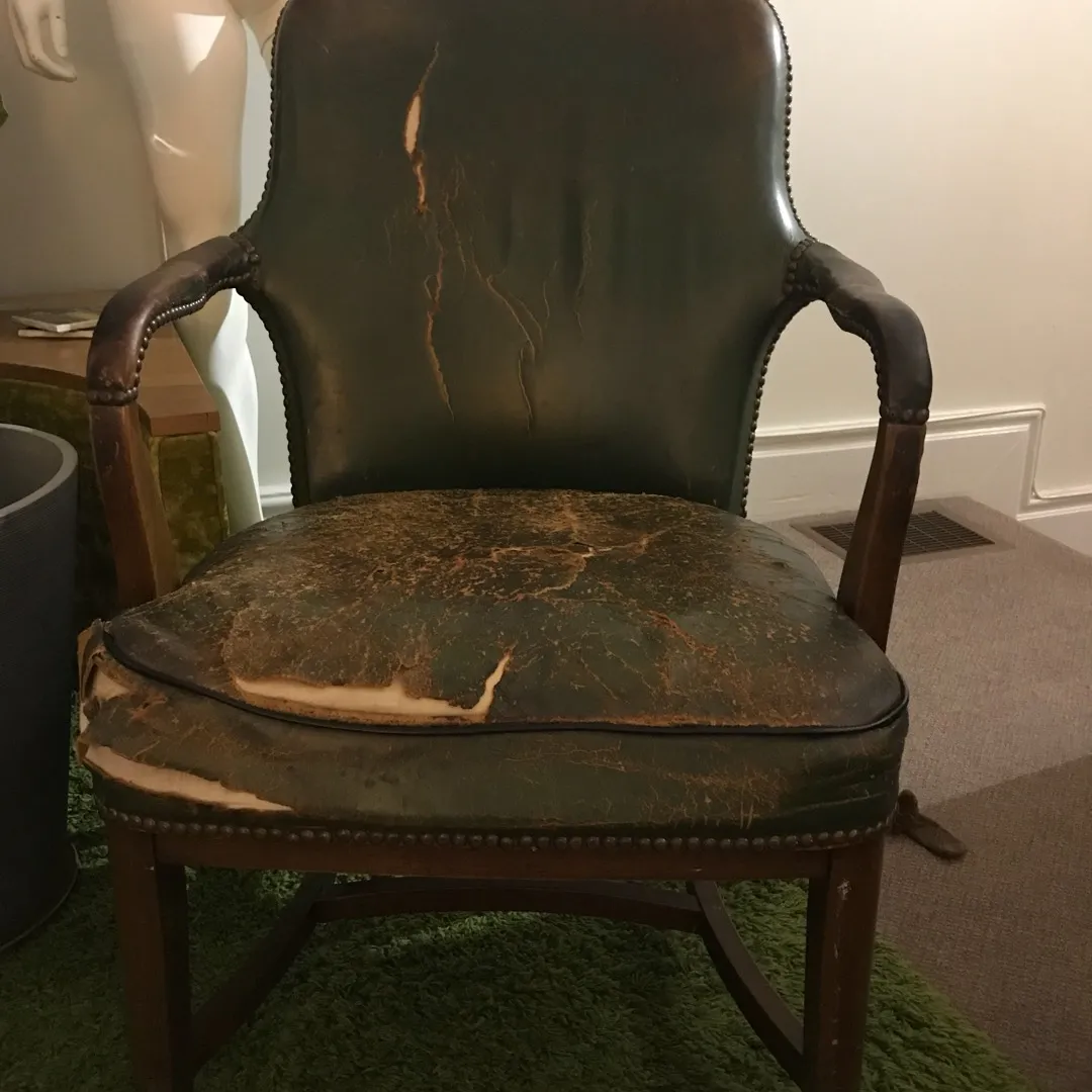 Vintage Chair photo 1