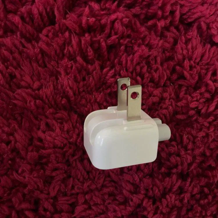 Apple Charger Plug Adaptor photo 1